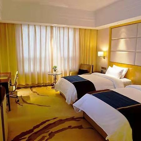 Nanjing Lafei Hotel Lukou Airport Branch Bagian luar foto